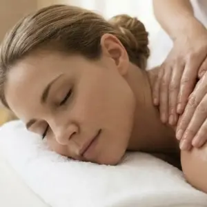 Masaje relajante integral y estética a domicilio Arenas San Pedro